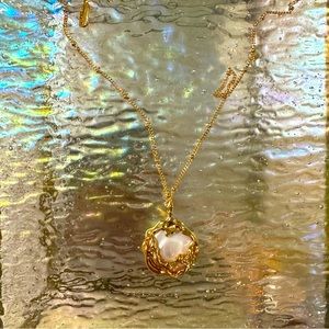 NWT!!!925 Sterling Silver, 18k gold plated, natural pearls, necklace, gold tone